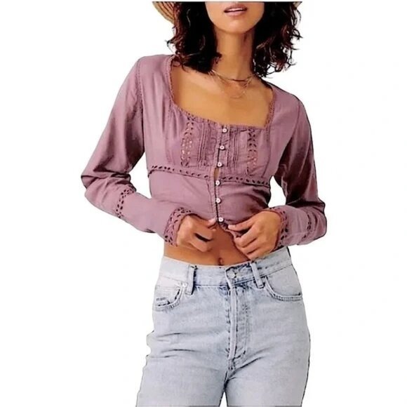 FREE PEOPLE Cropped Eyelet Joi Blouse in Roan Rouge Long Sleeve Button Frnt Sz L - Picture 9 of 9